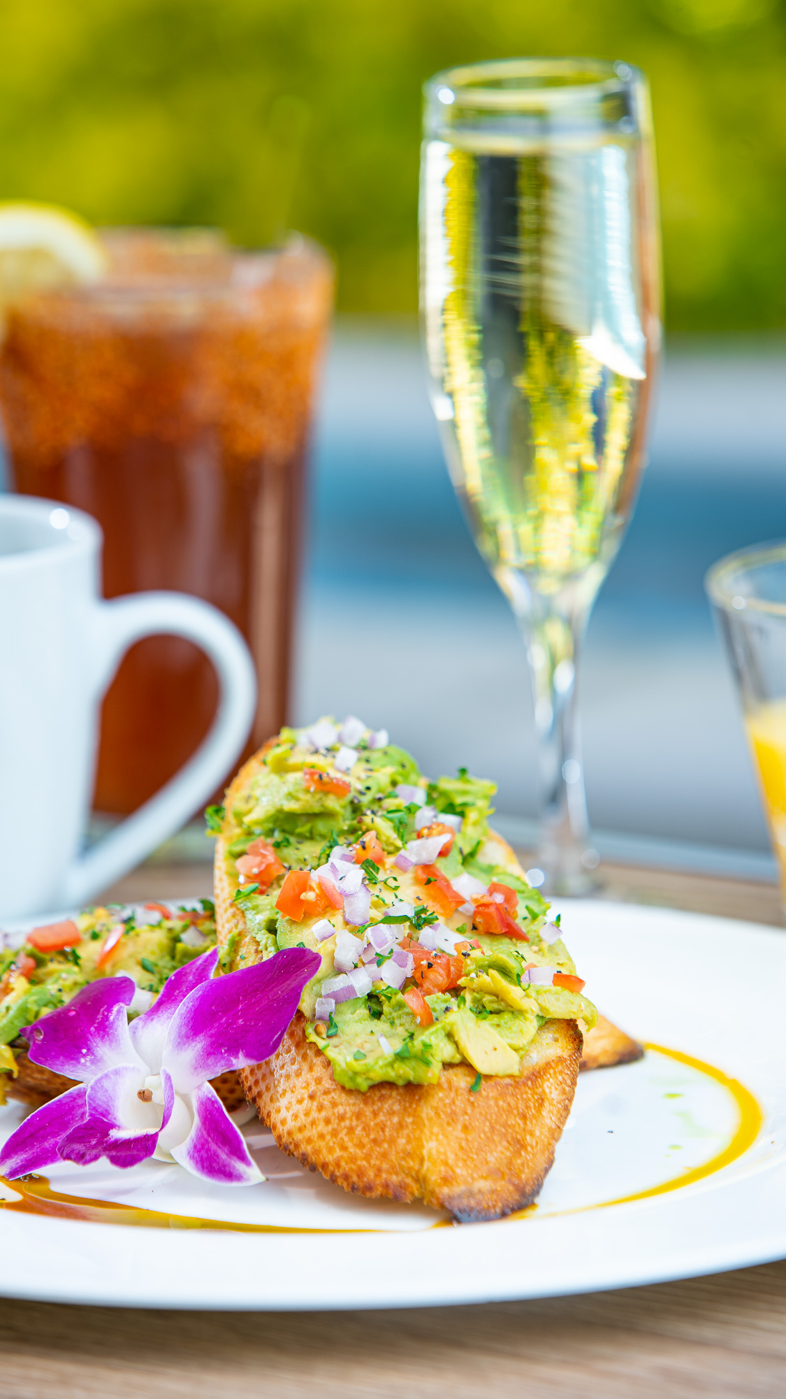 Fresno Sunday Brunch The Point Patio Bar & Bistro